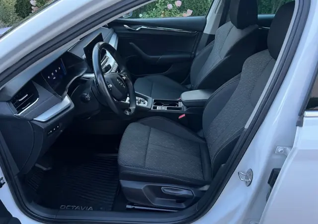 SKODA Octavia 2.0 TDI Style DSG