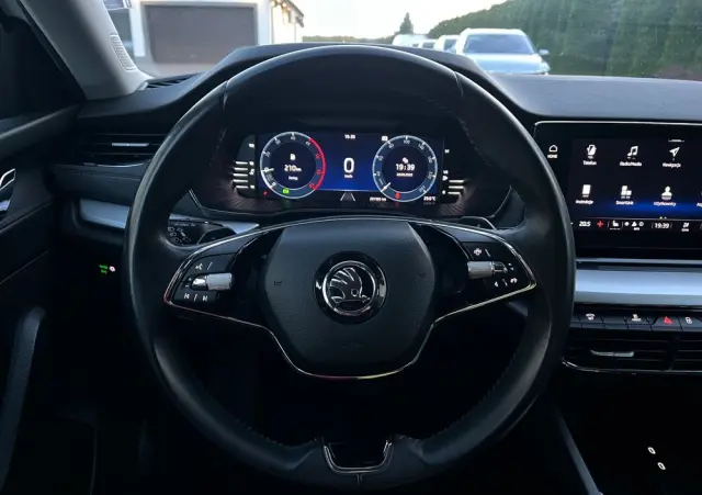 SKODA Octavia 2.0 TDI Style DSG