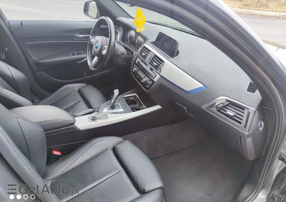 BMW Seria 1 118i Sport Line Shadow