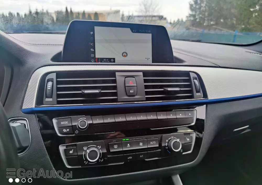 BMW Seria 1 118i Sport Line Shadow