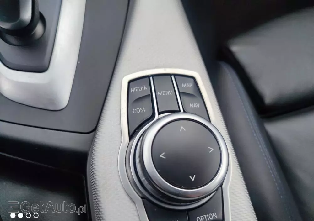 BMW Seria 1 118i Sport Line Shadow