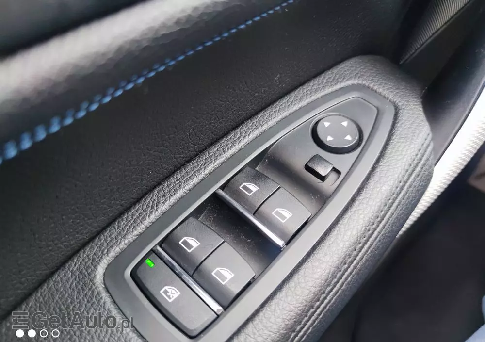 BMW Seria 1 118i Sport Line Shadow