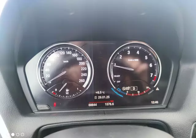 BMW Seria 1 118i Sport Line Shadow