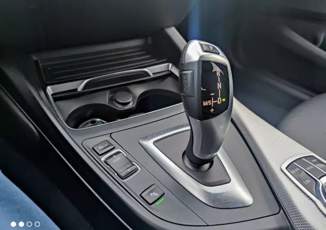 BMW Seria 1 118i Sport Line Shadow