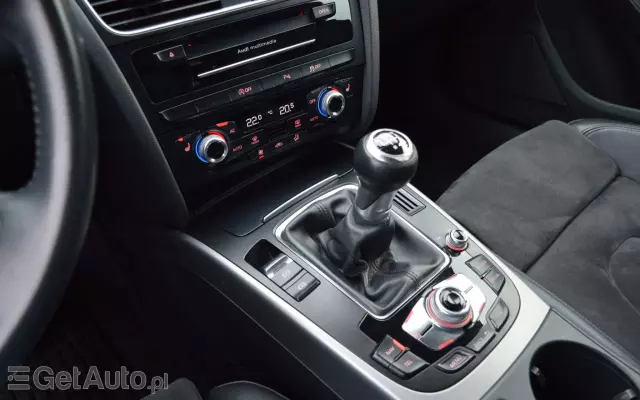 AUDI A4 Avant 2.0 TDI DPF Ambiente