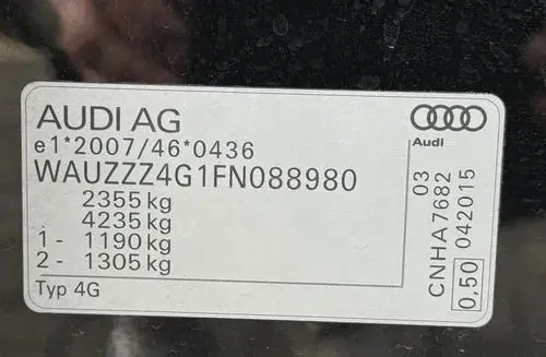 AUDI A6 