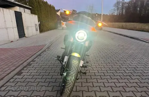 HARLEY-DAVIDSON Sport Glide Softail FLSB 