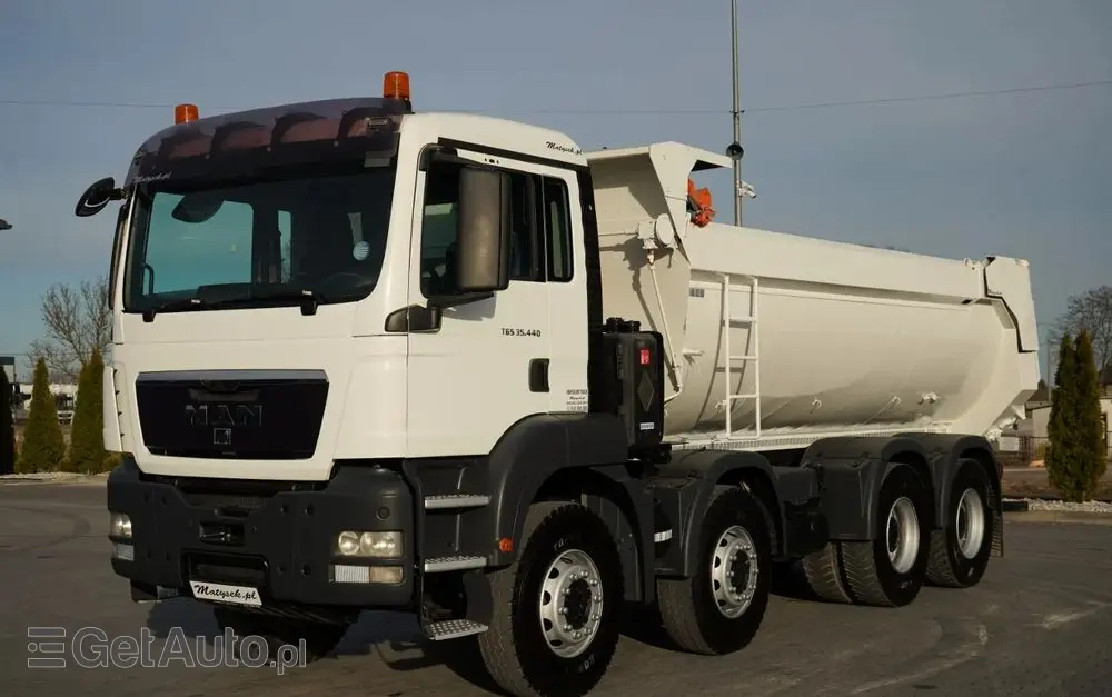 MAN TGS 35.440 / 8X4 / WYWROTKA TYLNOZSYPOWA / HYDROKLAPA / MANUAL  / EURO 5 