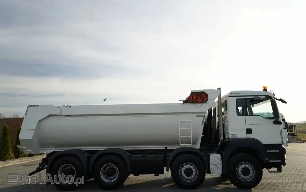 MAN TGS 35.440 / 8X4 / WYWROTKA TYLNOZSYPOWA / HYDROKLAPA / MANUAL  / EURO 5 