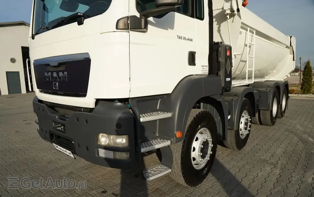MAN TGS 35.440 / 8X4 / WYWROTKA TYLNOZSYPOWA / HYDROKLAPA / MANUAL  / EURO 5 