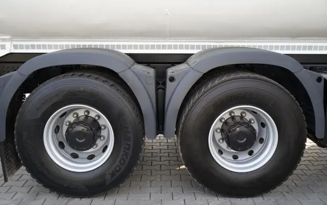 MAN TGS 35.440 / 8X4 / WYWROTKA TYLNOZSYPOWA / HYDROKLAPA / MANUAL  / EURO 5 