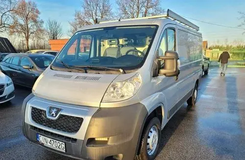 PEUGEOT Boxer 