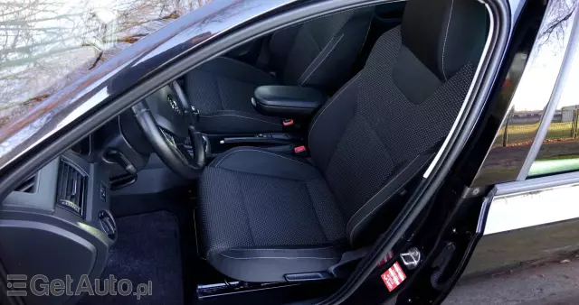 SKODA RAPID 1.2 TSI Elegance