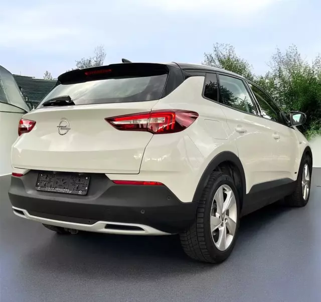 OPEL Grandland X 1.6 T PHEV 4x4 Elegance