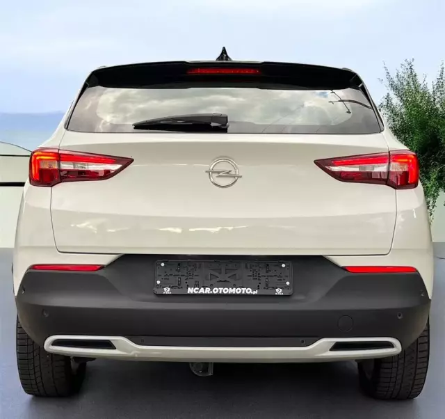OPEL Grandland X 1.6 T PHEV 4x4 Elegance