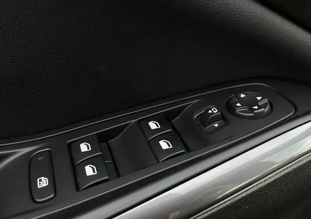 OPEL Grandland X 1.6 T PHEV 4x4 Elegance