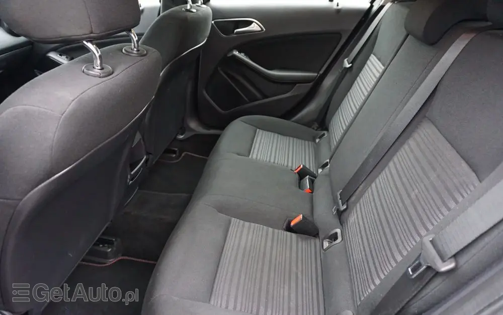 MERCEDES-BENZ Klasa A 180 StreetStyle
