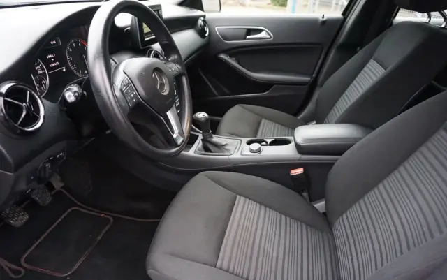 MERCEDES-BENZ Klasa A 180 StreetStyle