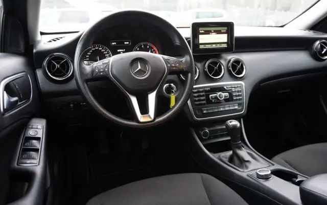 MERCEDES-BENZ Klasa A 180 StreetStyle