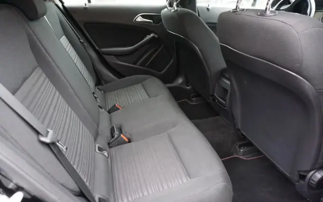 MERCEDES-BENZ Klasa A 180 StreetStyle