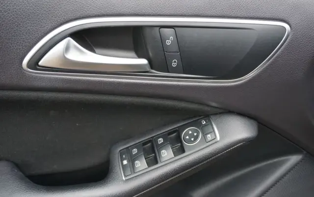 MERCEDES-BENZ Klasa A 180 StreetStyle