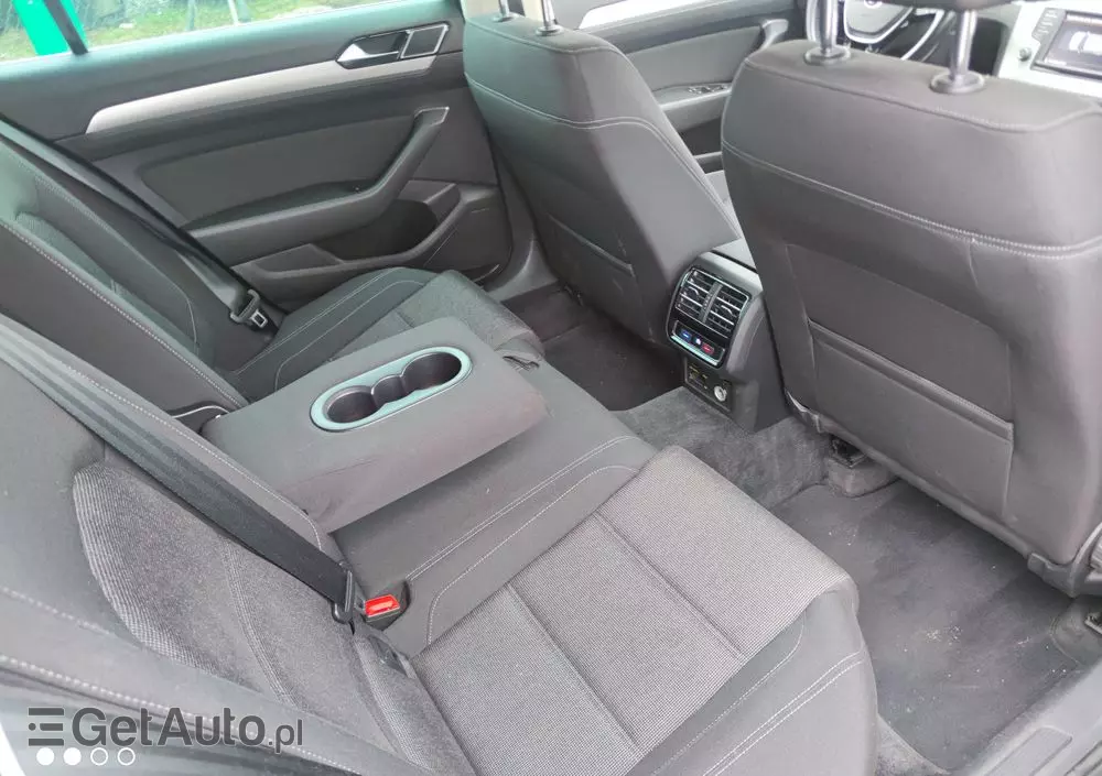 VOLKSWAGEN Passat 2.0 TDI BMT Highline