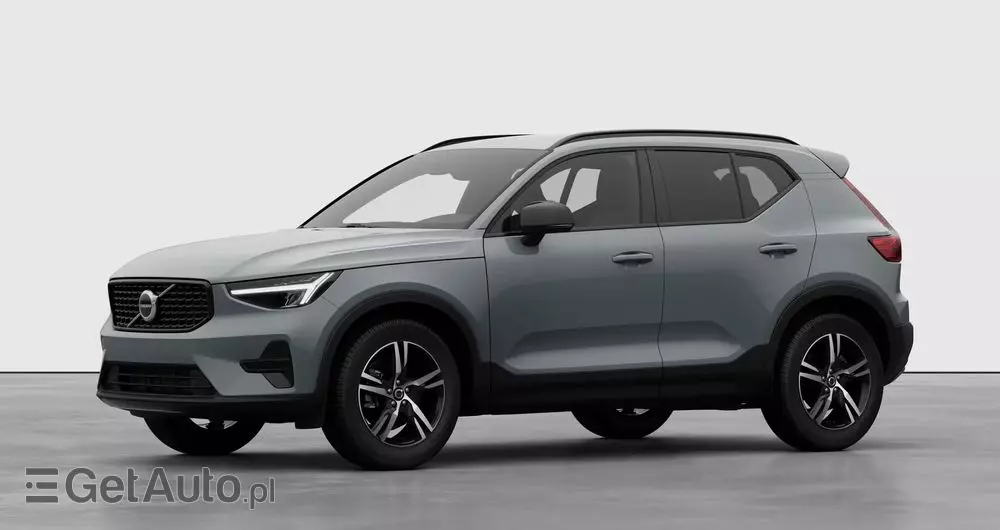 VOLVO XC 40 B3 Plus Dark