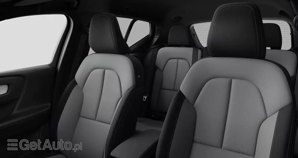 VOLVO XC 40 B3 Plus Dark