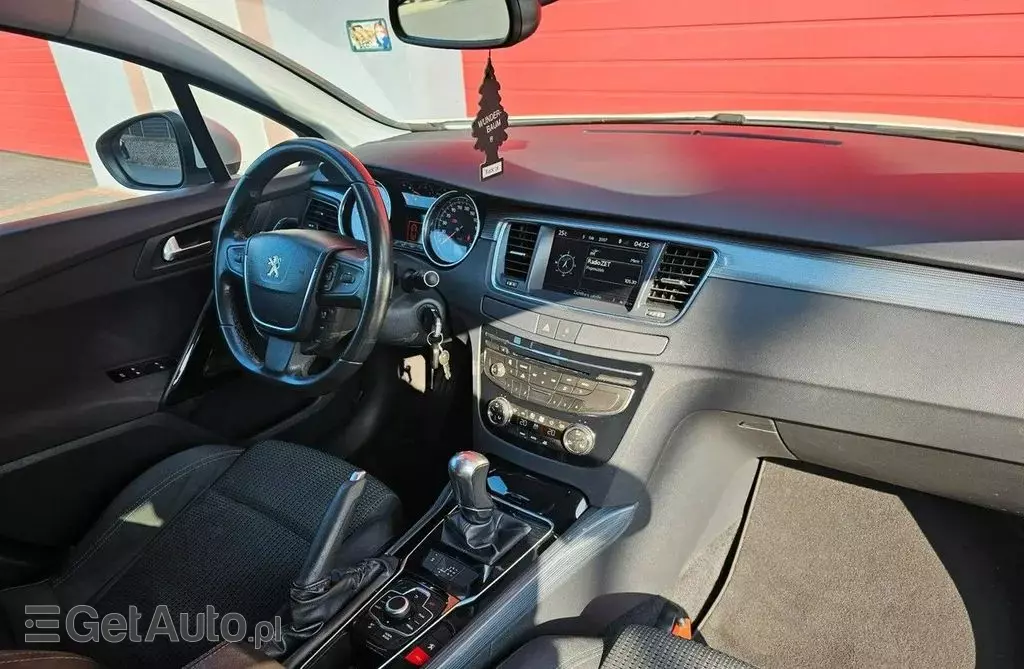 PEUGEOT 508 