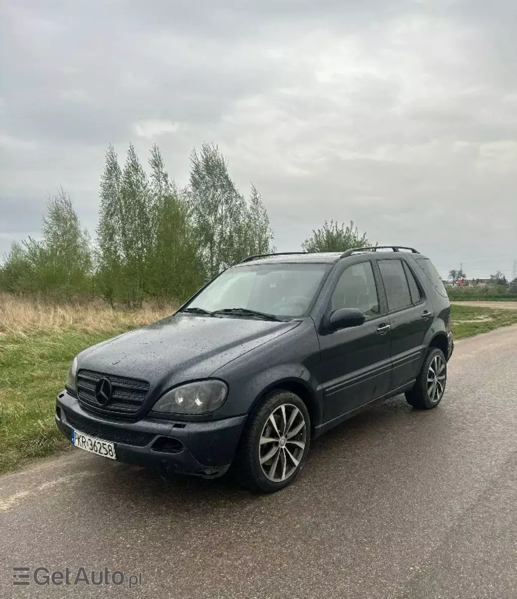 MERCEDES-BENZ ML 