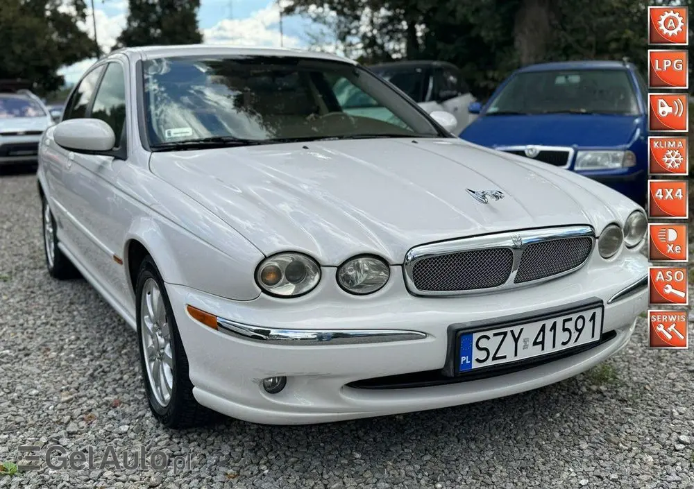 JAGUAR X-Type 