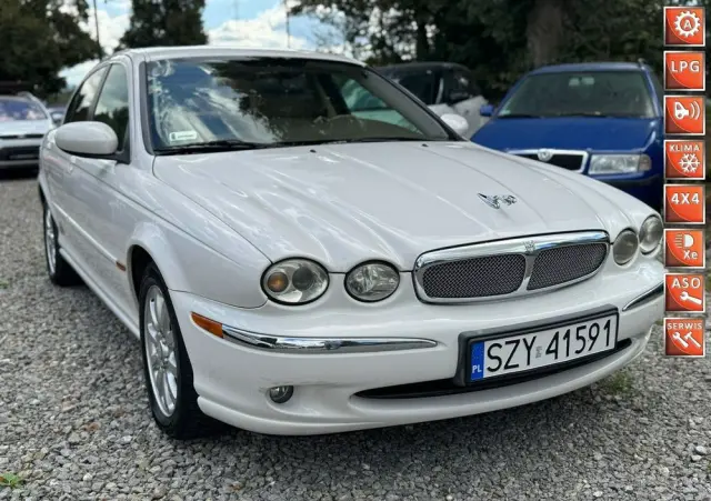 JAGUAR X-Type 