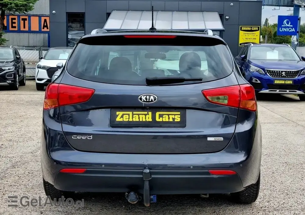 KIA Ceed 1.6 CRDi 128 ISG Dream Team Edition