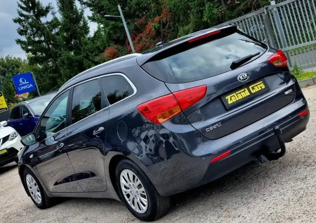 KIA Ceed 1.6 CRDi 128 ISG Dream Team Edition