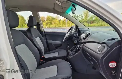 HYUNDAI I10 