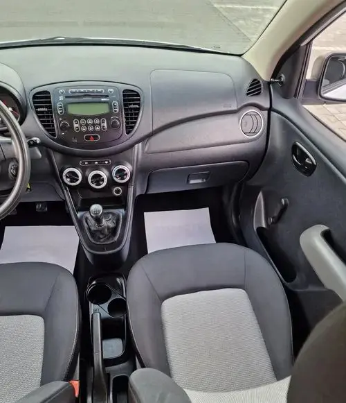 HYUNDAI I10 