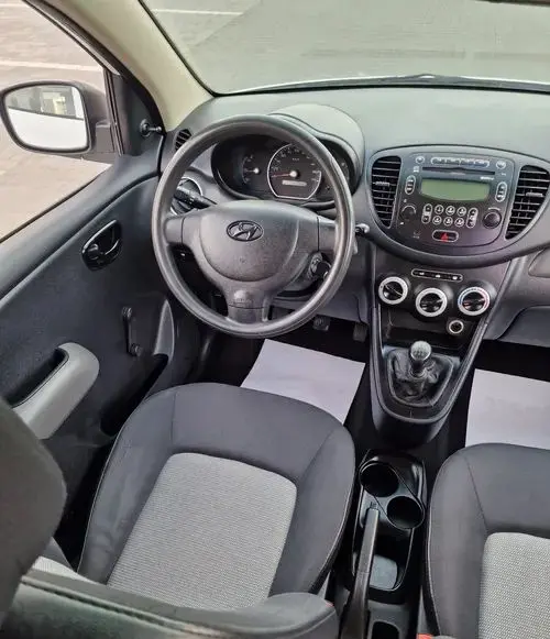 HYUNDAI I10 