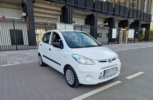 HYUNDAI I10 
