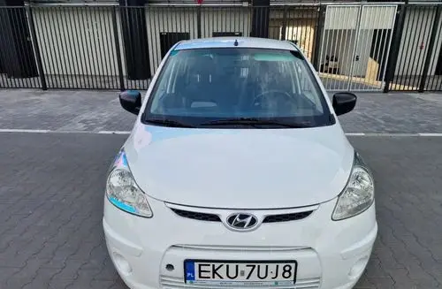HYUNDAI I10 