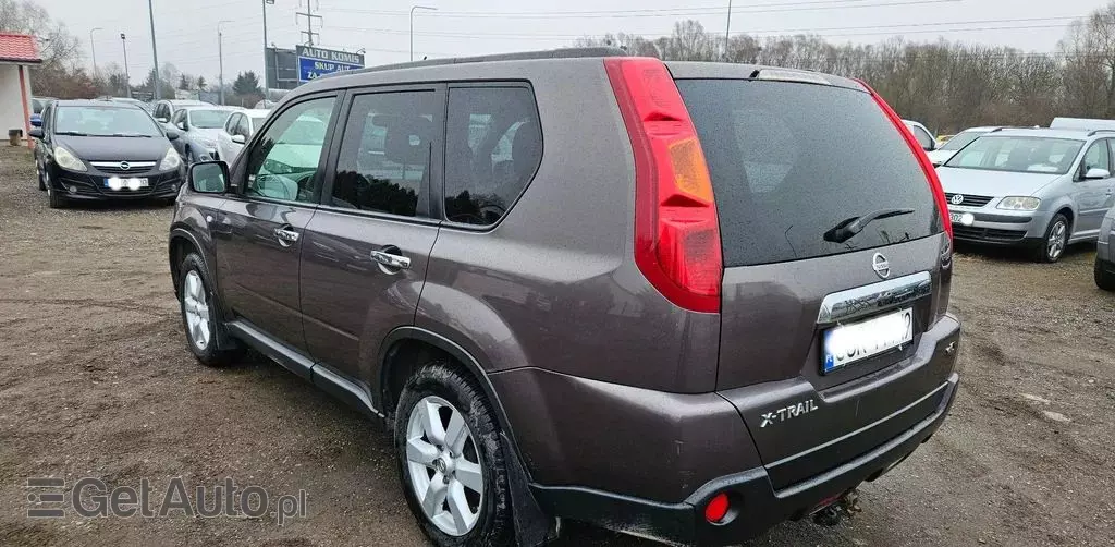 NISSAN X-Trail 