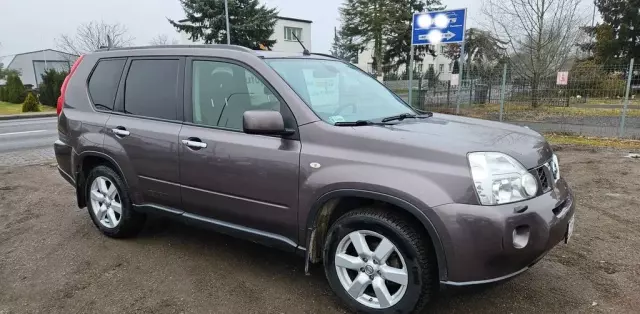 NISSAN X-Trail 