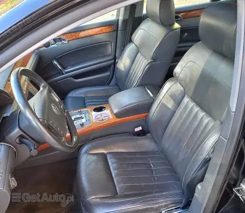 VOLKSWAGEN Phaeton 