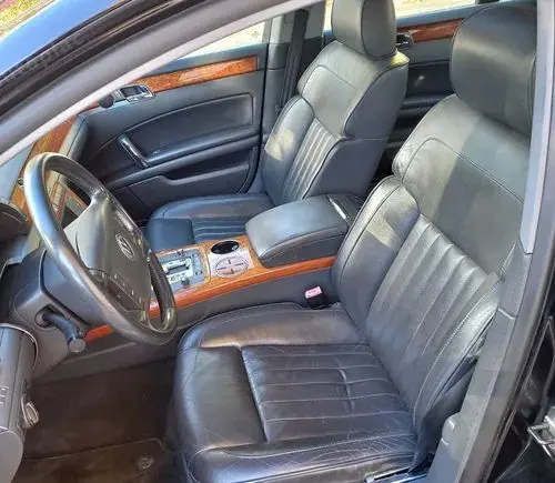 VOLKSWAGEN Phaeton 
