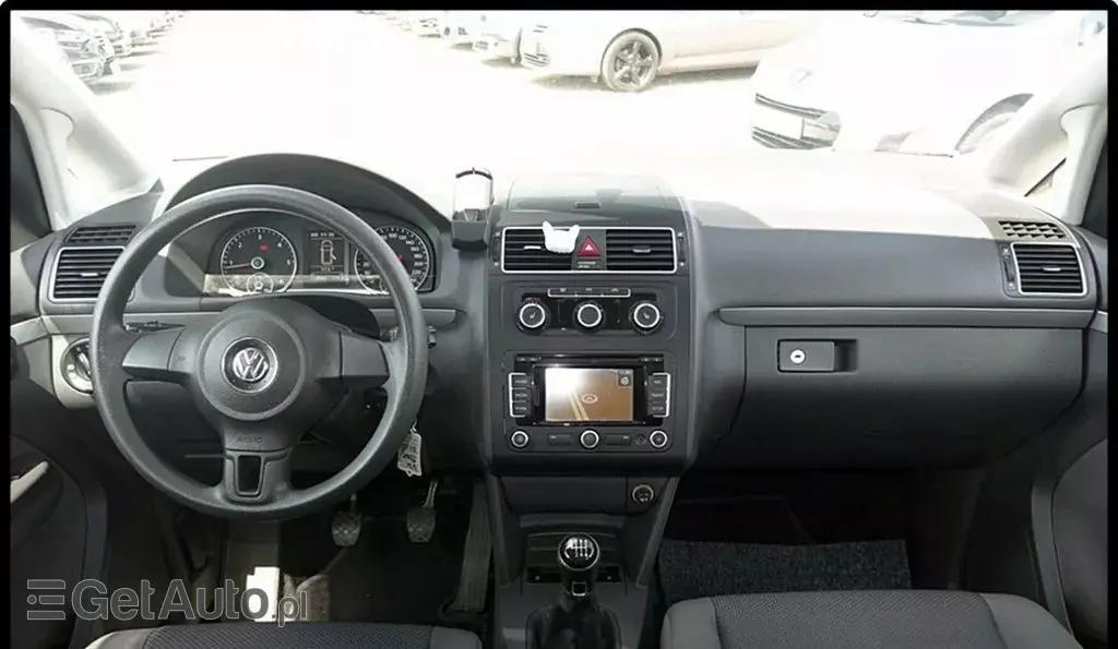 VOLKSWAGEN Touran 