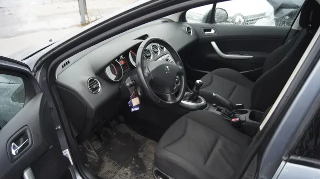 PEUGEOT 308 Premium 90