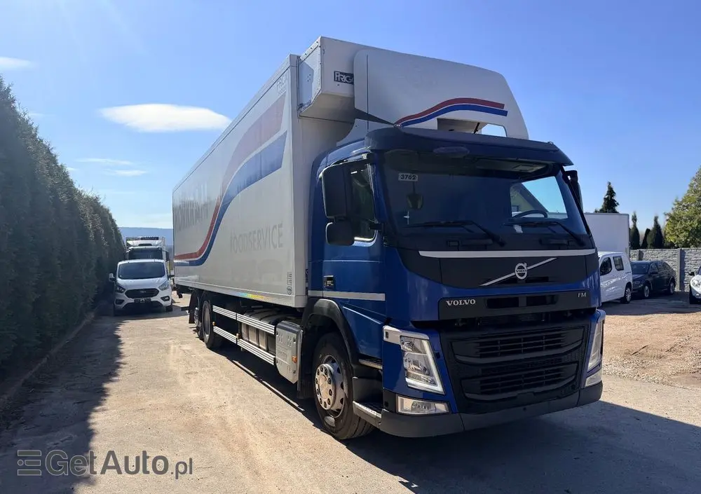 VOLVO FM 330/ACC/ Euro6 /CHŁODNIA / DŁUGOŚĆ 12M /24 EURO PALET/ 