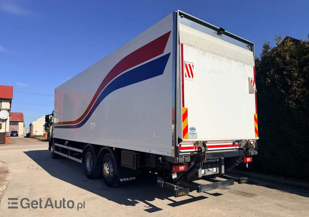 VOLVO FM 330/ACC/ Euro6 /CHŁODNIA / DŁUGOŚĆ 12M /24 EURO PALET/ 
