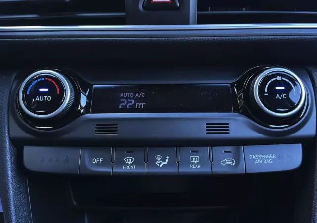 HYUNDAI Kona 1.6 T-GDI DCT Premium