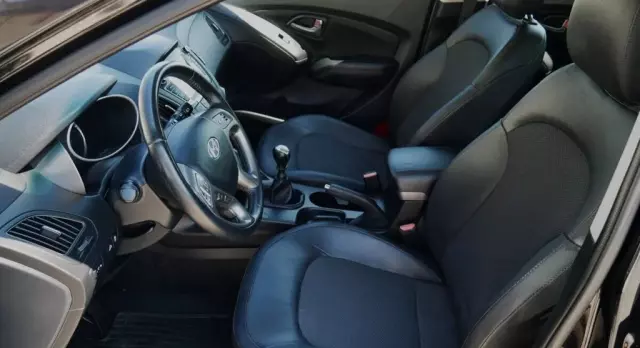 HYUNDAI Ix35 