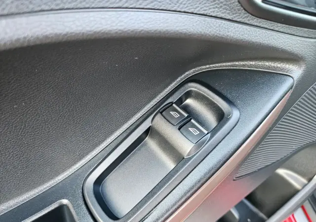 FORD Ka+ 1.2 Ti-VCT Active